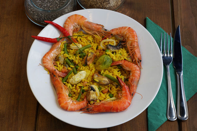 Paella Valenciana : Spaanse paella met heerlijke zeevruchten