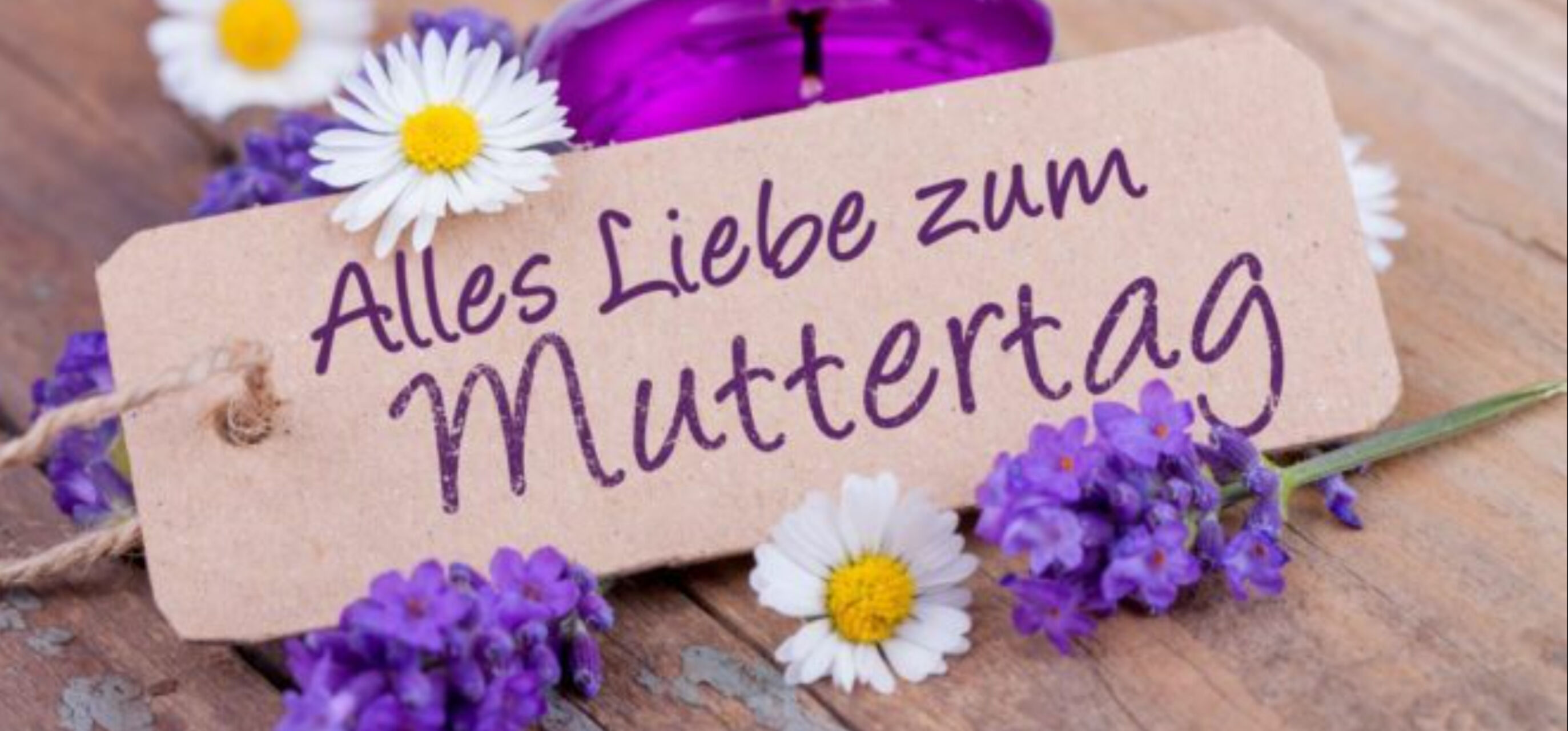 MUTTERTAGS-SPARGELBUFFET