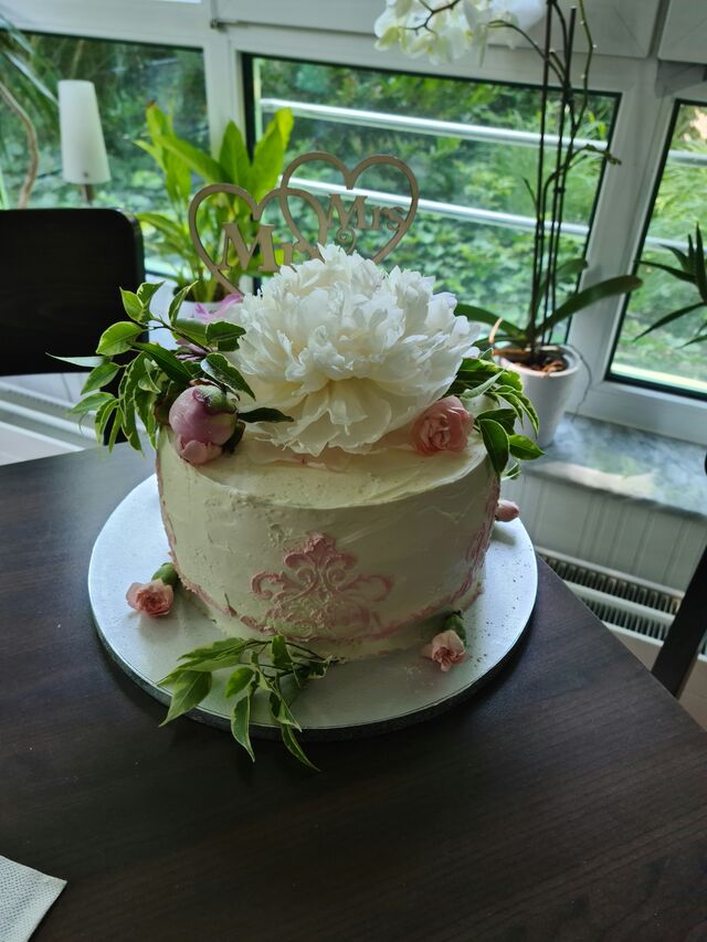 Kleine Hochzeitstorte