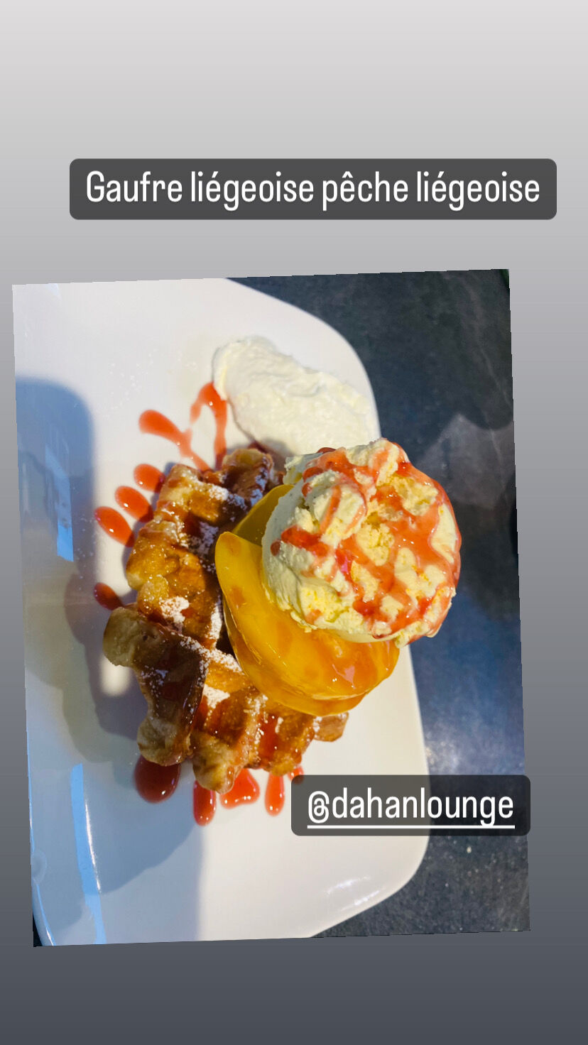 Gaufre liégeoise pêche Melba