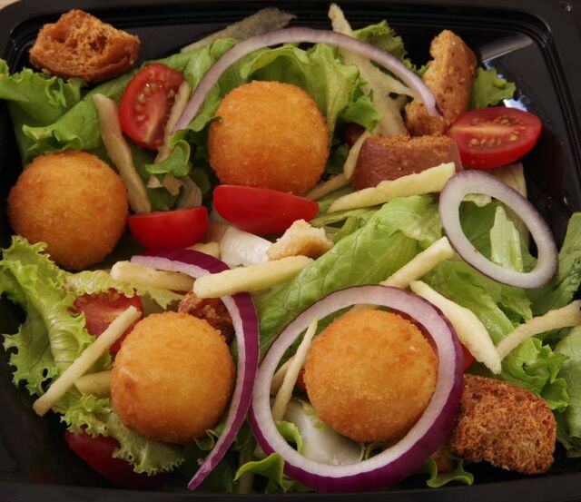 LA SALADE CHÈVRE-MIEL