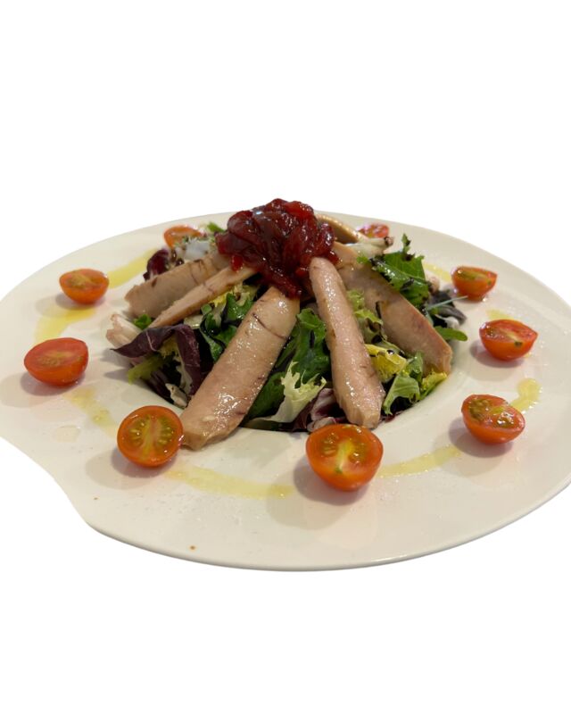 Ensalada de ventresca con pimiento confitado 