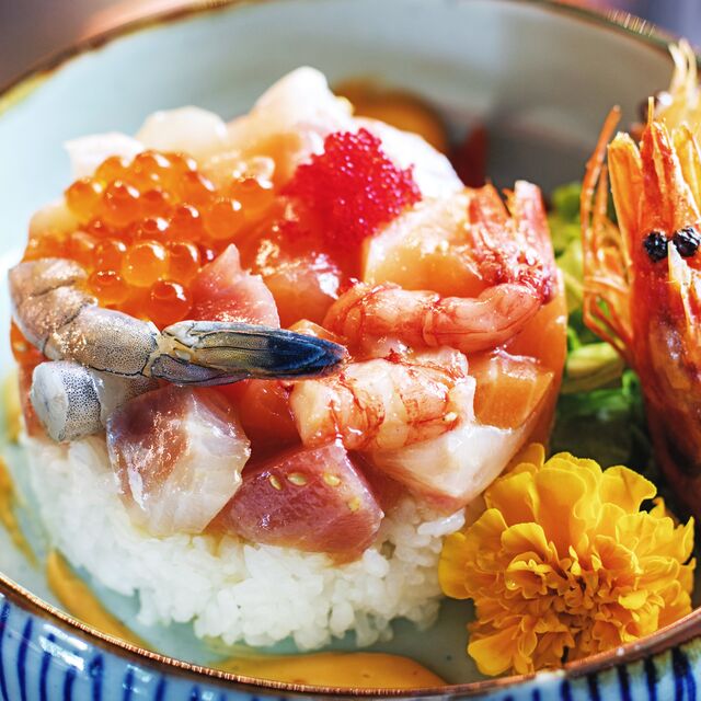 Sanuk pokè moriawase