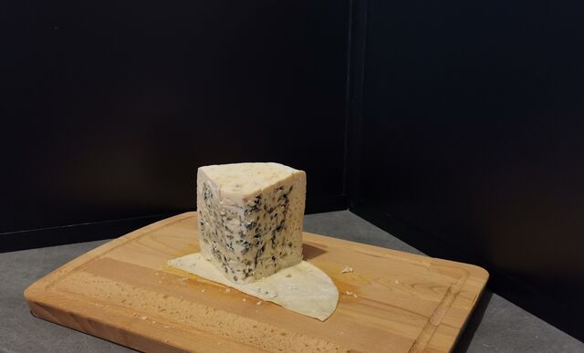 Roquefort (Maison Carlès) = 42.50€ le kilo