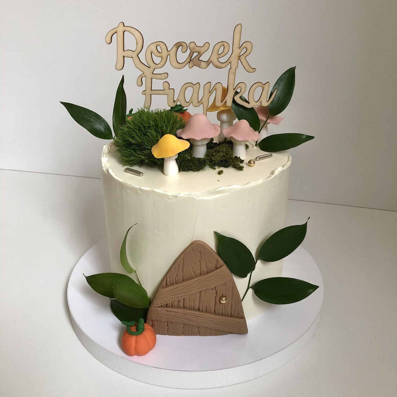 Torty dziecięce - zaczarowany las