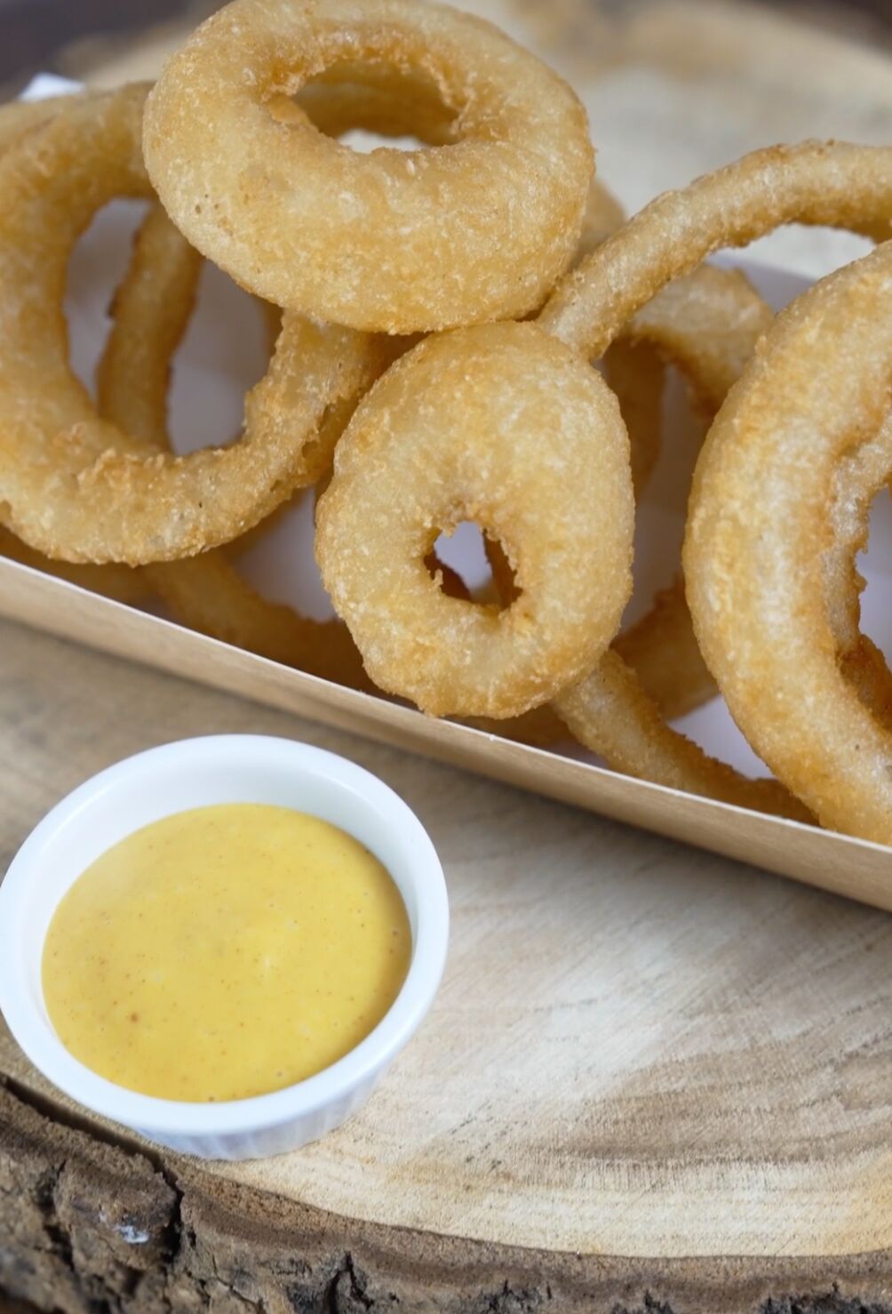 Aros de cebolla con salsa joppie - Eddy's Street Food Guardamar del Segura