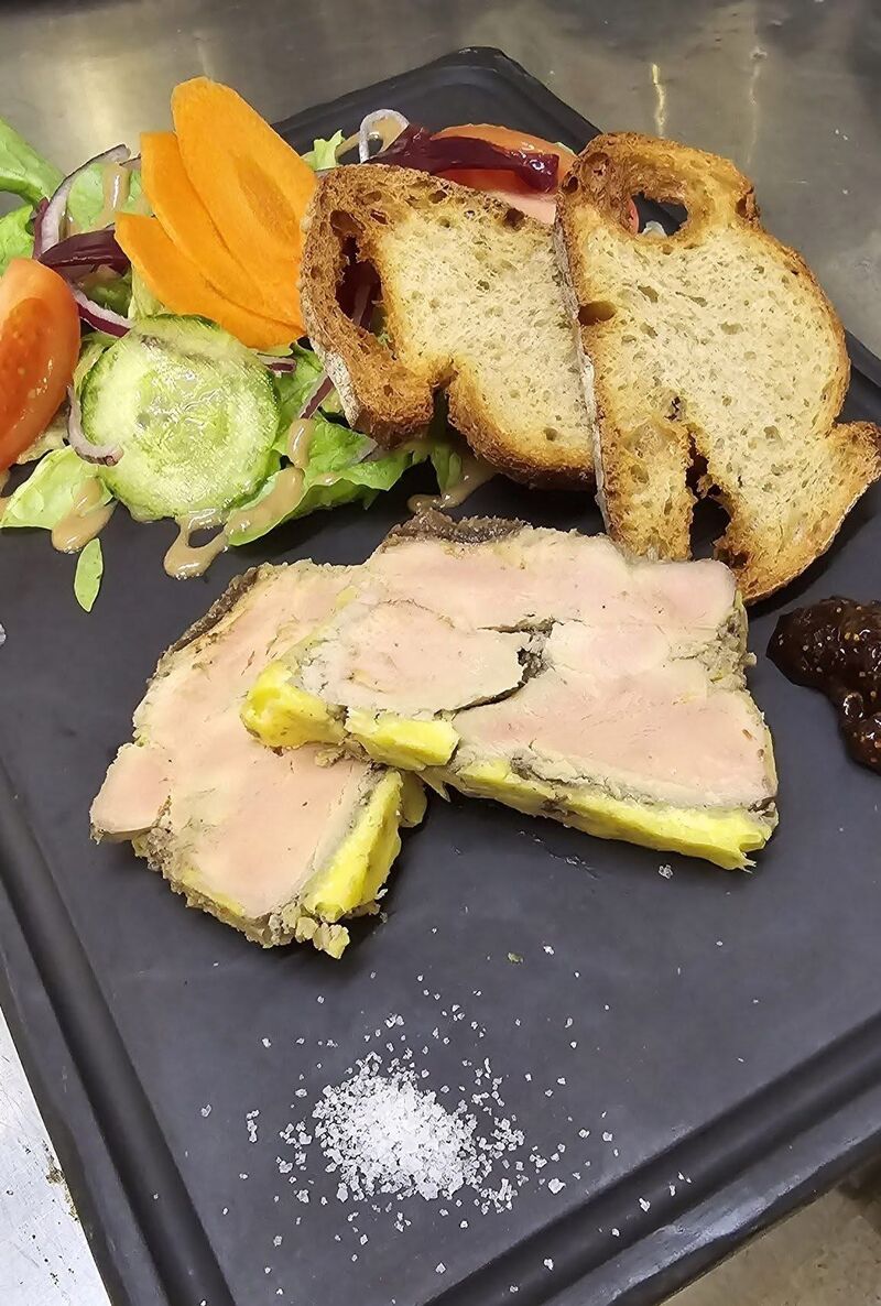 Foie Gras mi cuit aux figues maison 