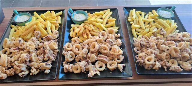 Pržene lignje i pomfrit