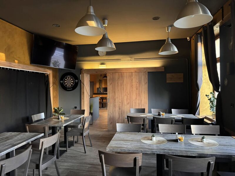 Možnost zajistit rauty, výzdobu, hudba, dj atd..