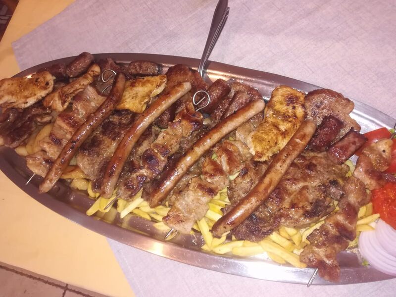 Homemade food is waiting for you! Come and try it in Poličnik!