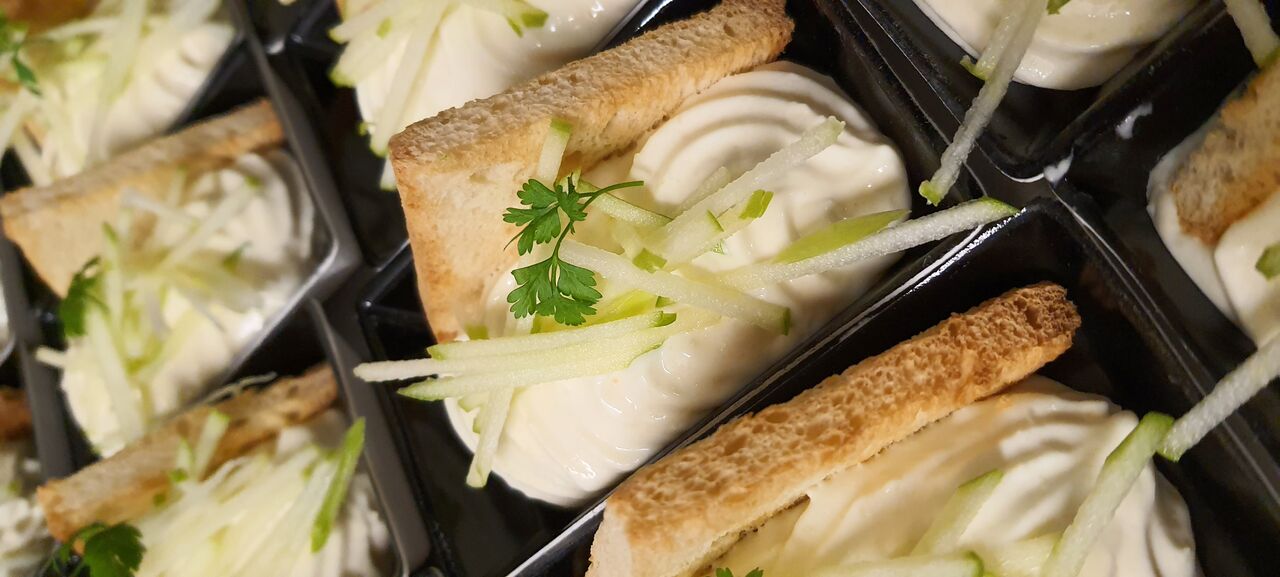 Mousse de reblochon et pomme Grany Smith