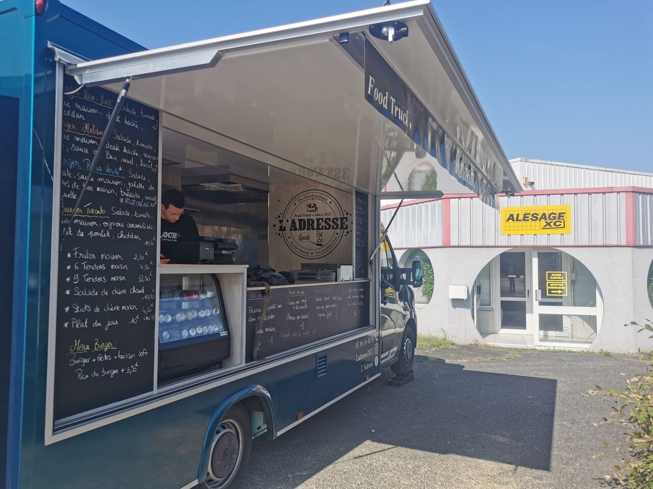 Sur le parking d'Alesage tous les vendredis midis