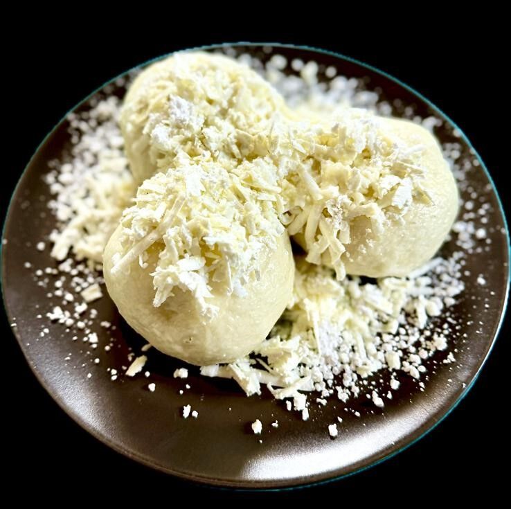 Knedlík kynutý s povidly / 450g / 58,-Kč