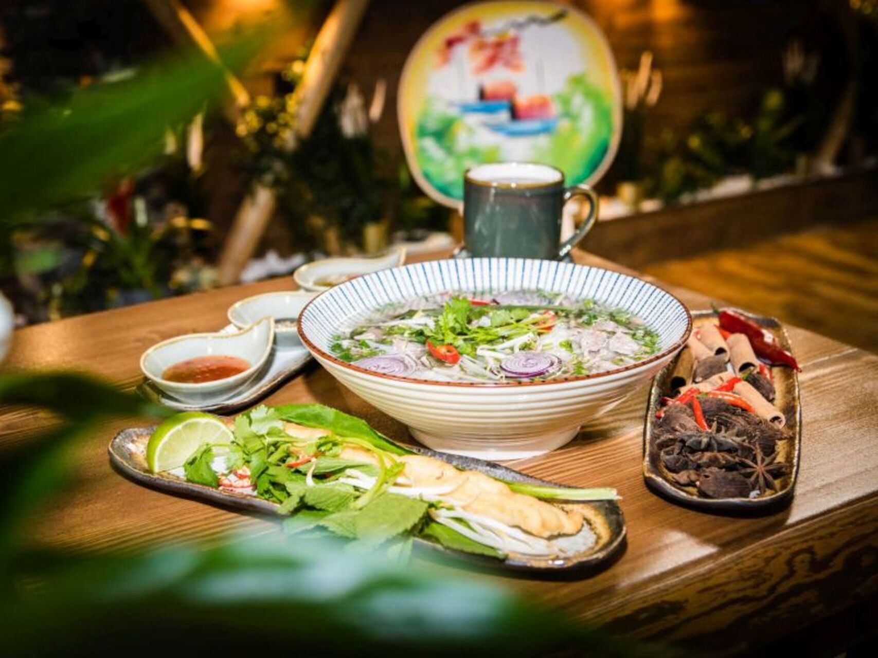 Reservieren Sie jetzt Ihren Tisch und erleben Sie vietnamesische Küche vom Feinsten!