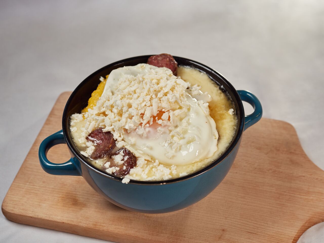 Bulz Ardelenesc cu cârnați afumați