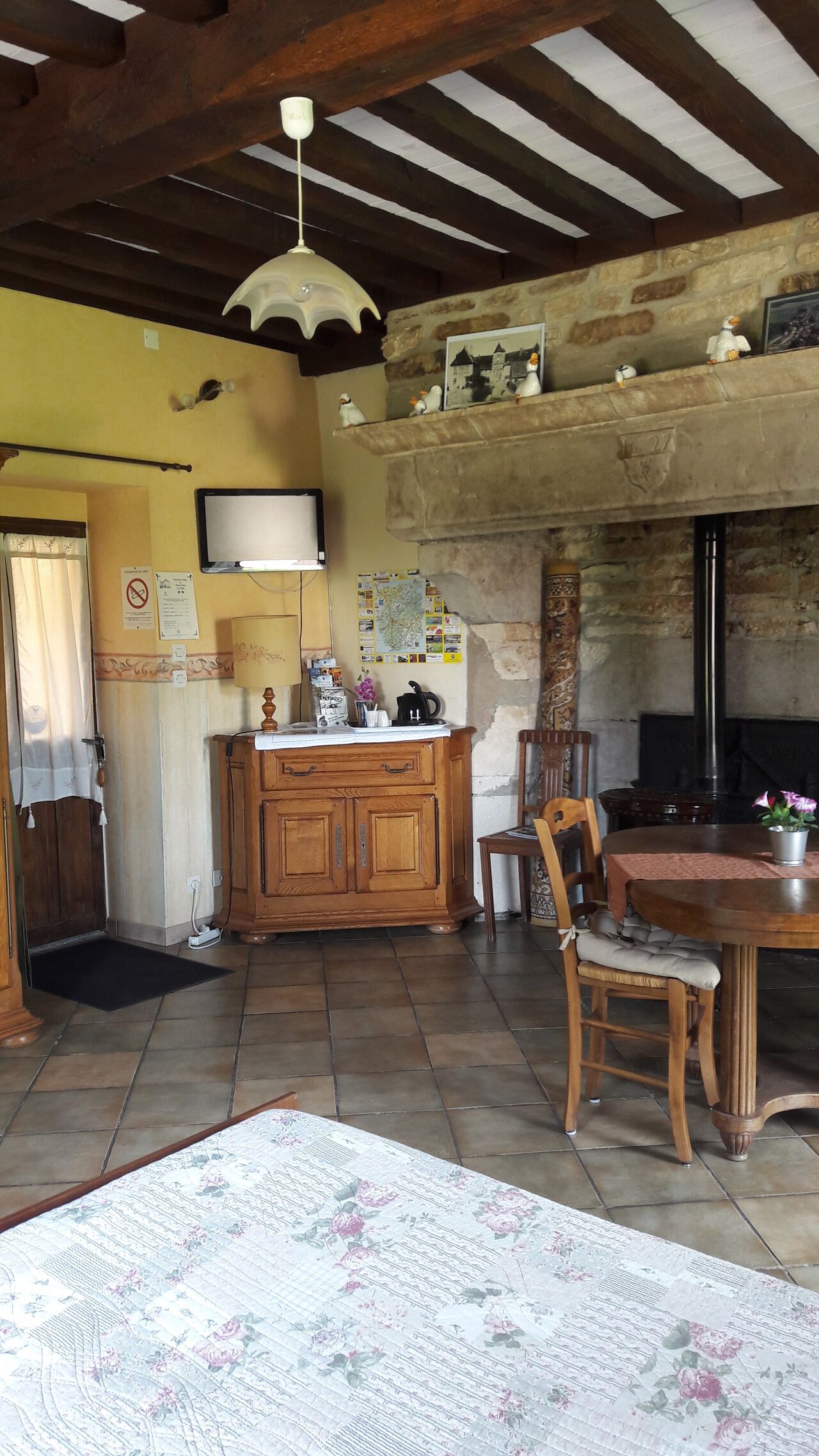 chambre Comtoise et sa cheminée