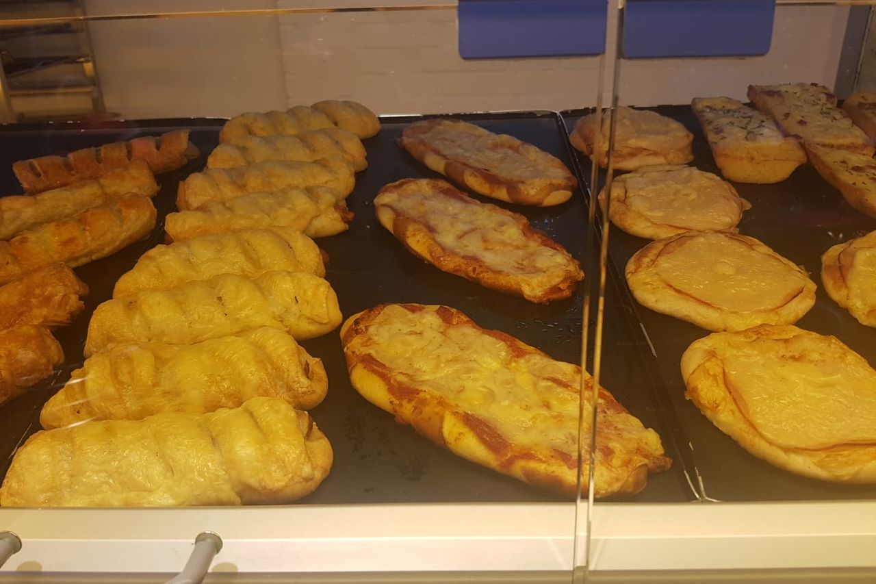Frische Pizzen