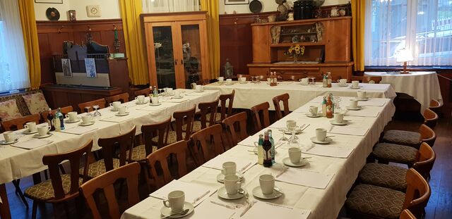 Die kleine Tagung, das Geschäftsmeeting: Wir stehen zur Verfügung