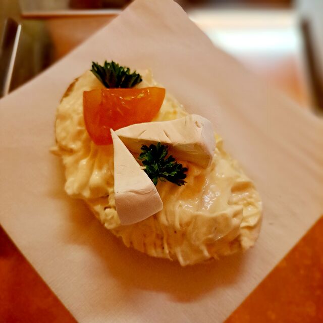 Chlebíček Hermelínový