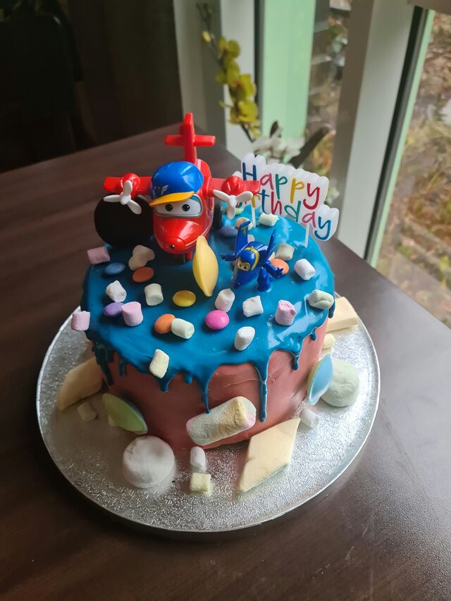 Super Wings Torte 