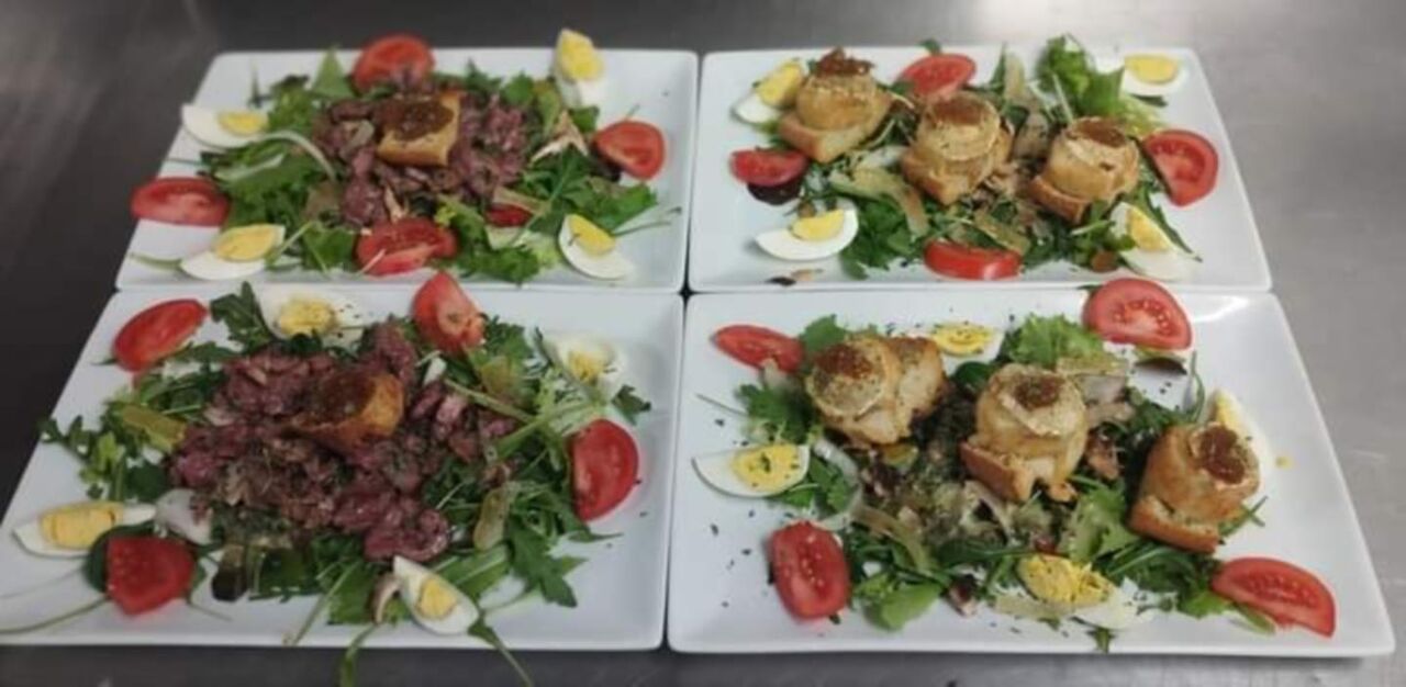 Salades de gésiers et salade de chèvre