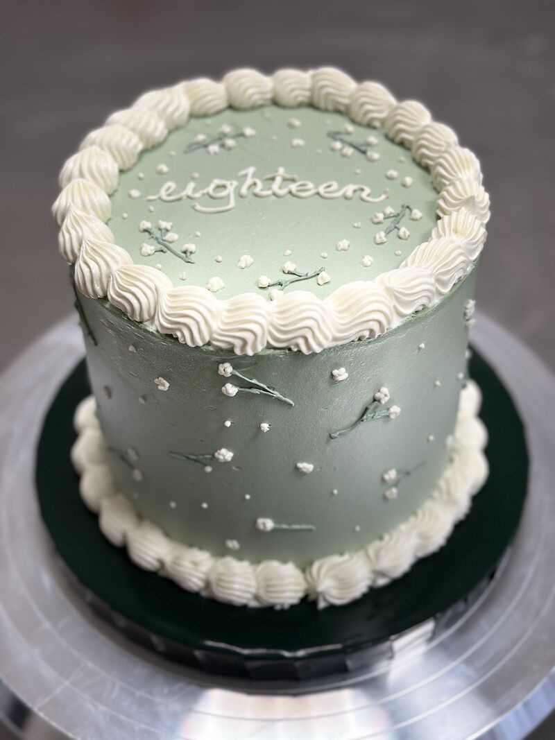 Tort w stylu lambeth cake