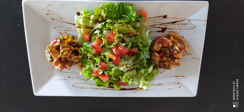 Salade de poulpe mariné