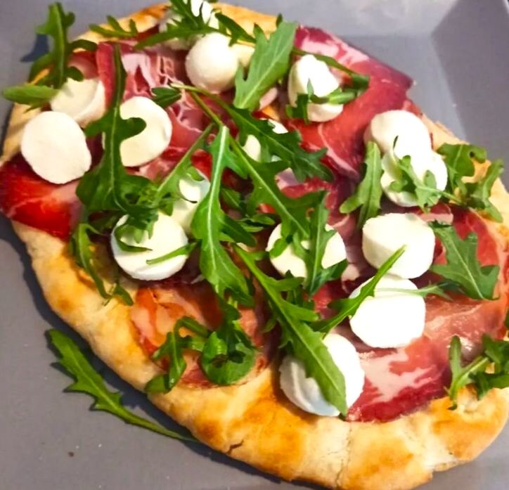 Unsere frischzubereitete Pinza