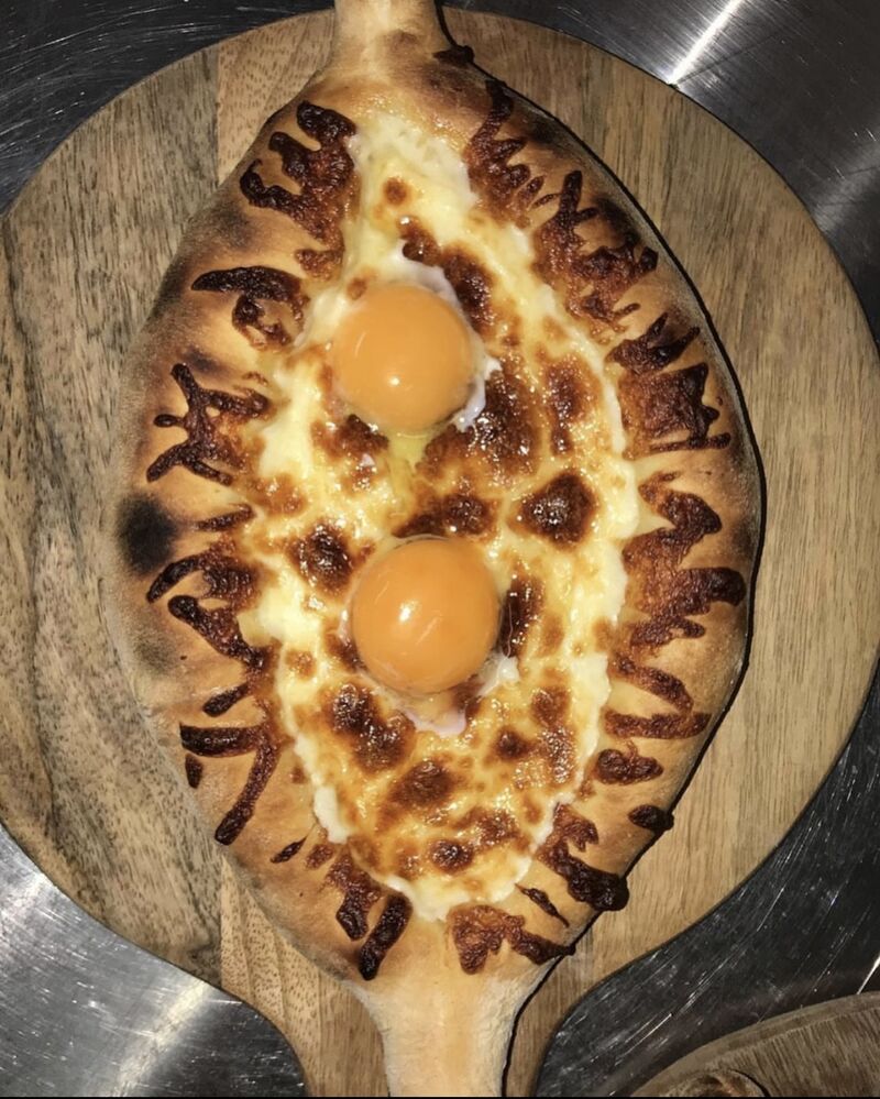 Khatchapuri Adjarian