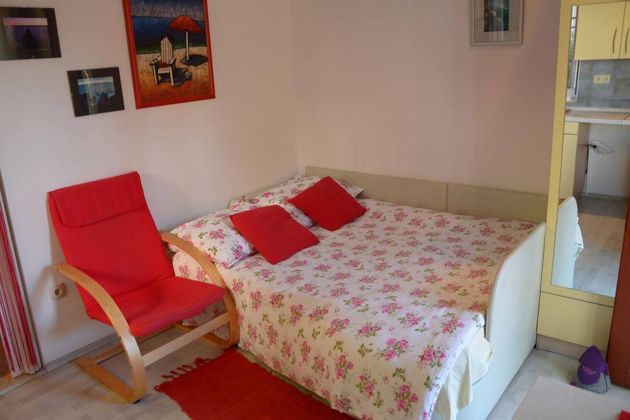 Small sweet apartment near sea side for two people. Apartment Babilo 2 studio