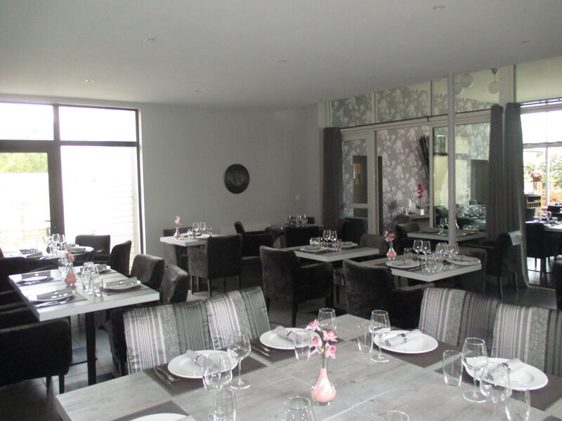 l agrandissement du restaurant