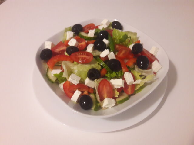 SAŁATKA GRECKA 