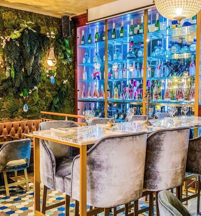 RESTAURANT LE CHAT BLANC PARIS English cuisine near me Book now