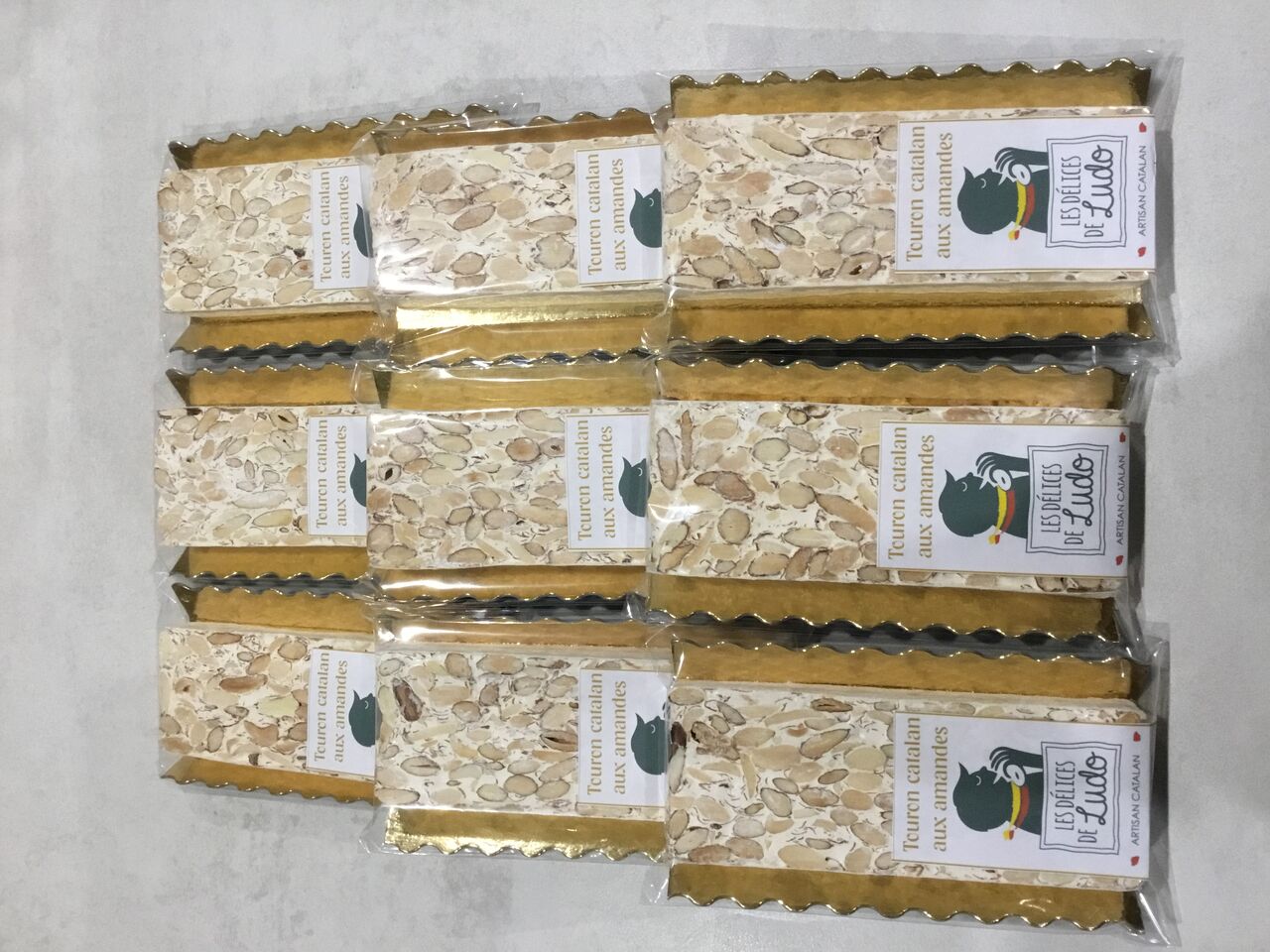Touron catalan aux amandes