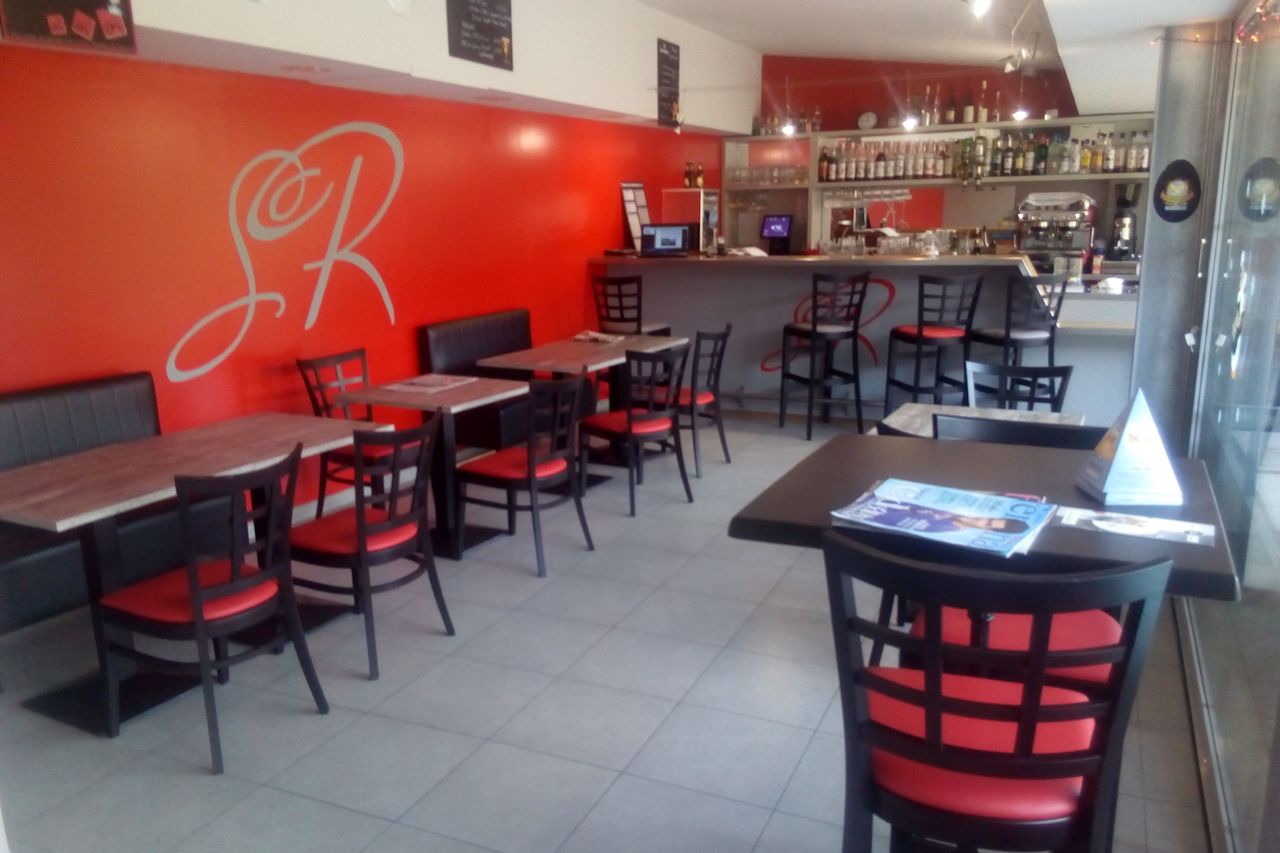 Le Bar