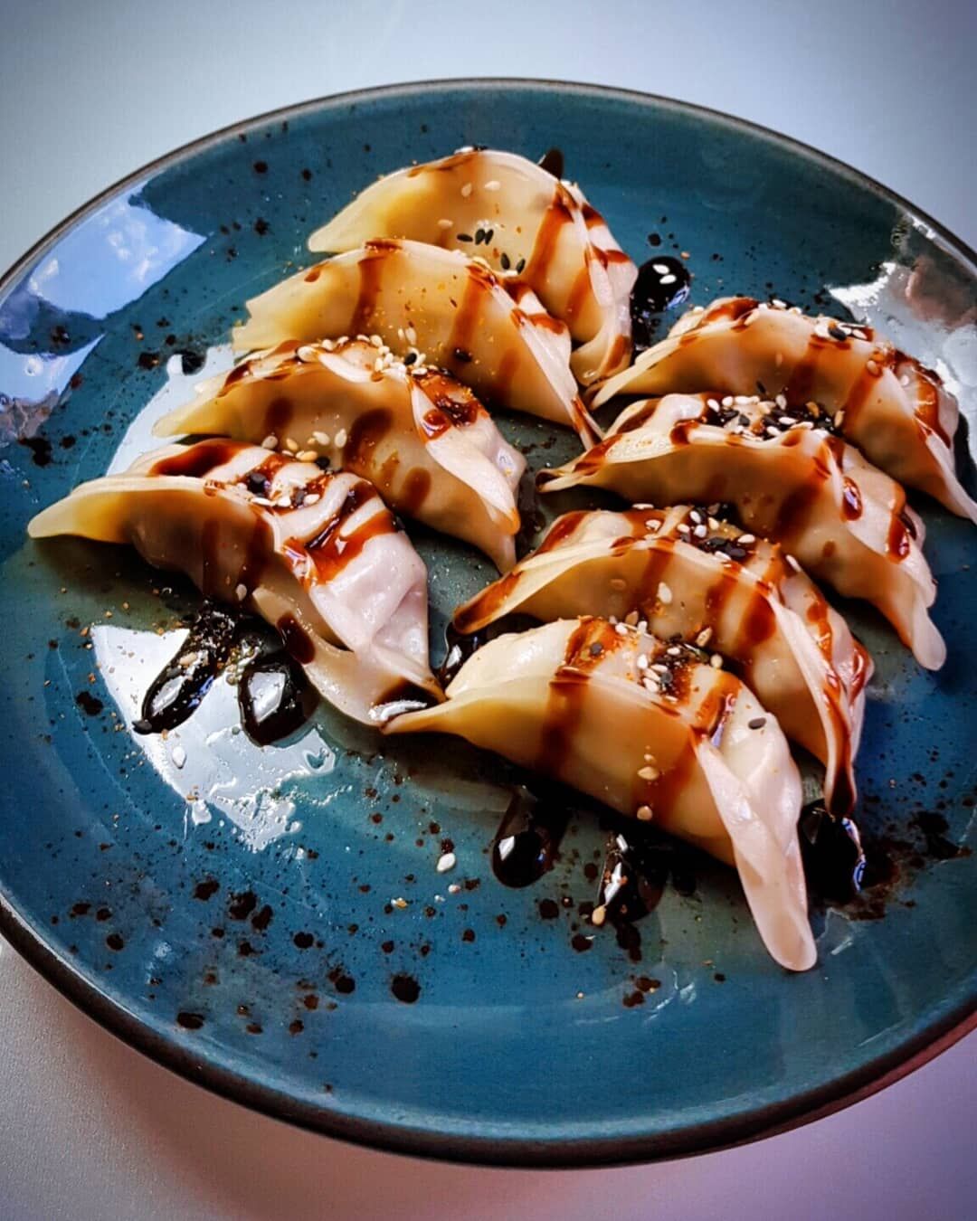 Yaki Gyozas (6un) 7€
