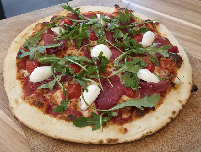 PIZZA BRESAOLA
