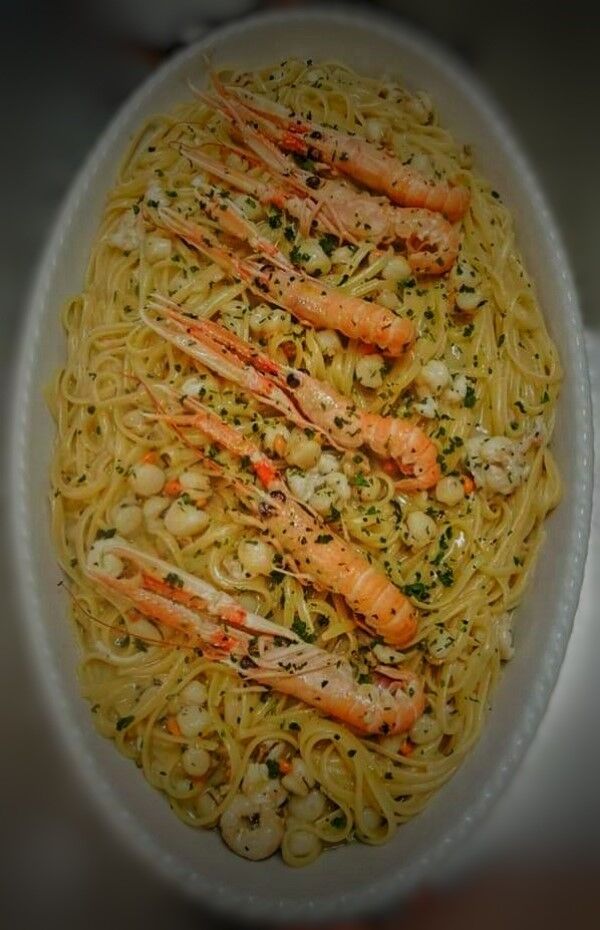 Bavette sa škampima i kaneštrelima