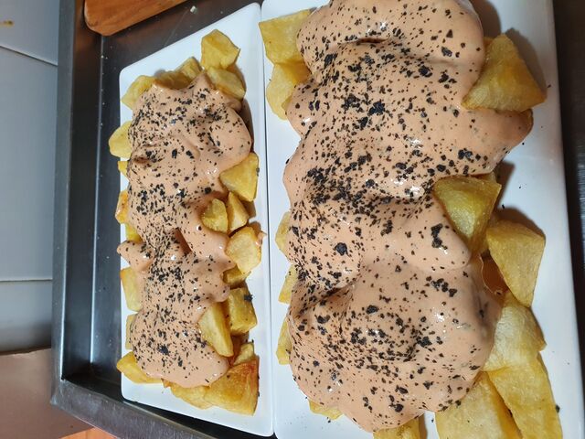 Nuestras patatas bravas nada que envidiar a las de Madrid 