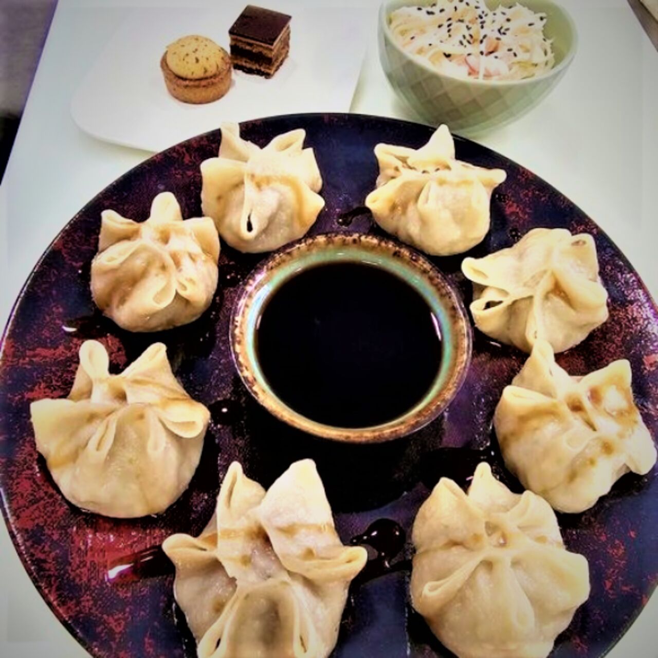 Et ce n'est pas tout...