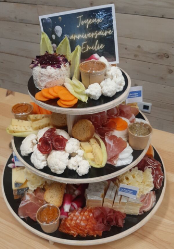 Pièces montée légumes charcuterie et fromage