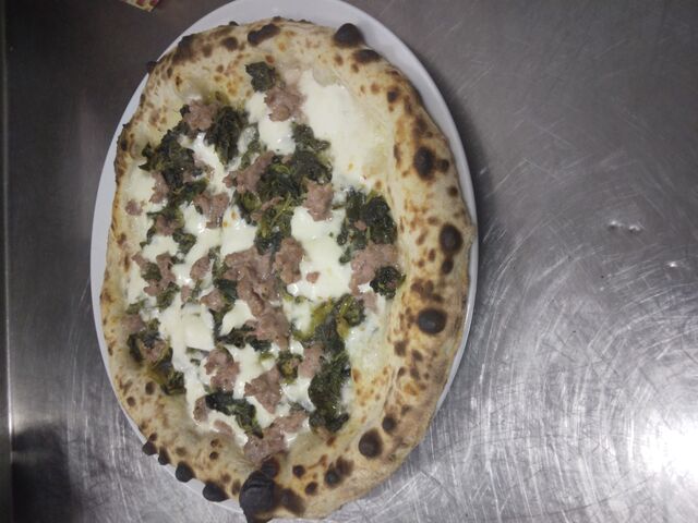 Salsiccia e friarielli piccanti