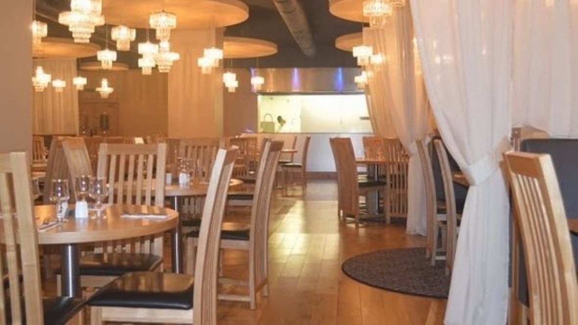 Notre salle principale pouvant accueillir jusqu'à 180 personnes