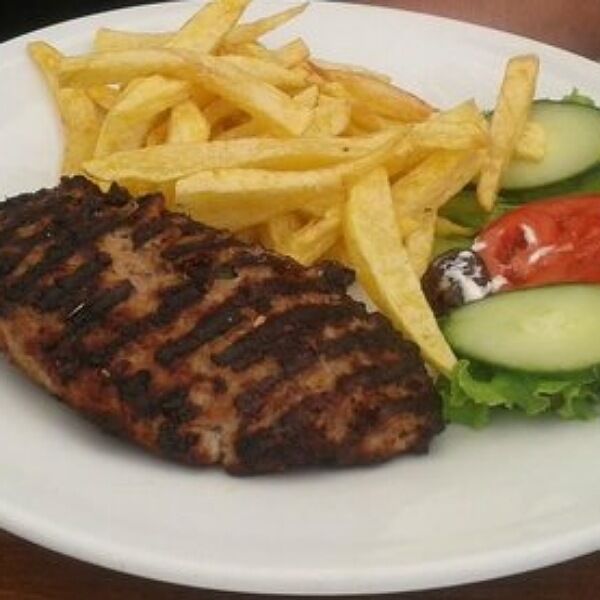 BIFTEKI GEMISTO grecki kotlet mielony wołowy nadziewany oryginalną grecką fetą oraz goudą 