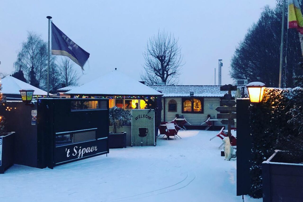 Koffiehuis ‘t Sjpaorhutje