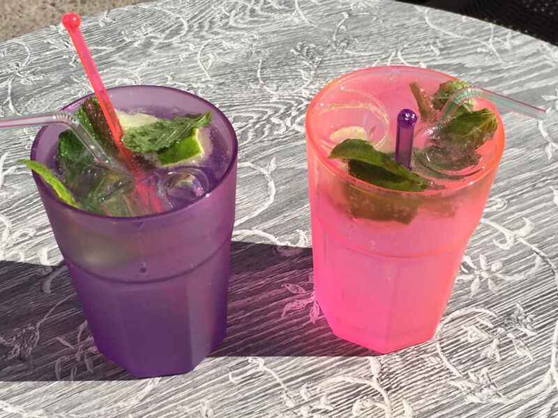 Nous vous proposons des cocktails alcoolisés ou non...