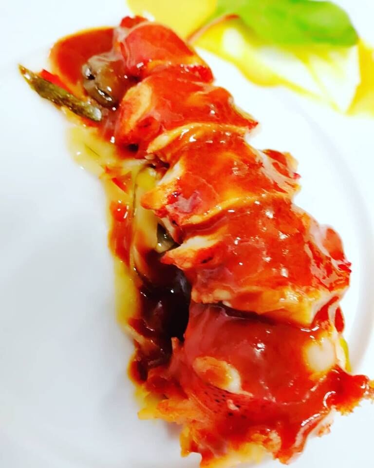 Queue de Homard laquée au sirop de gingembre 