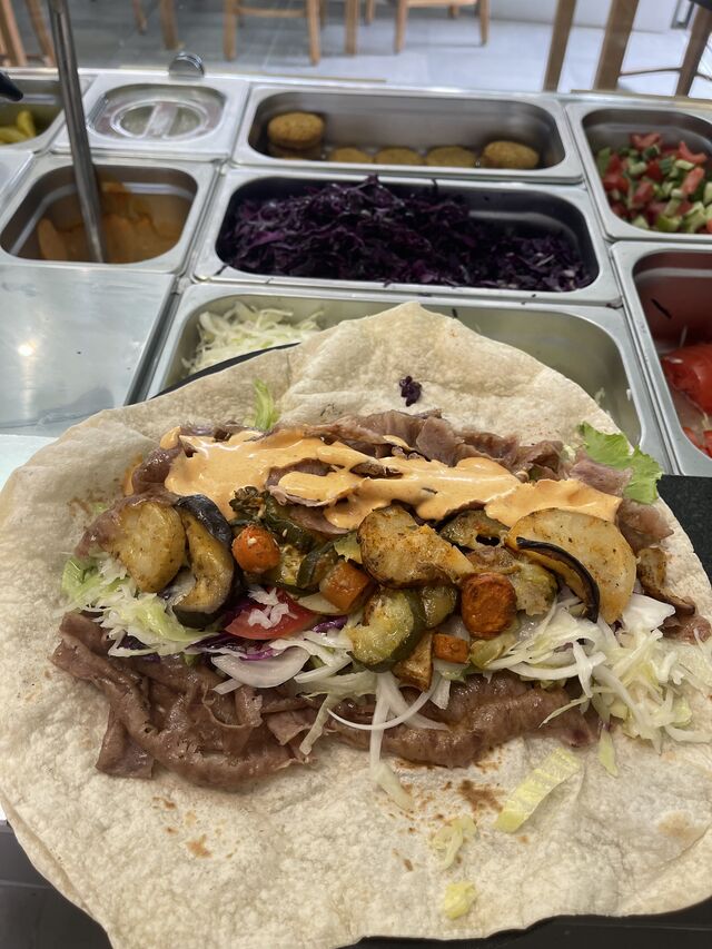 Yufka m. Grillgemüse&Coctailsoße