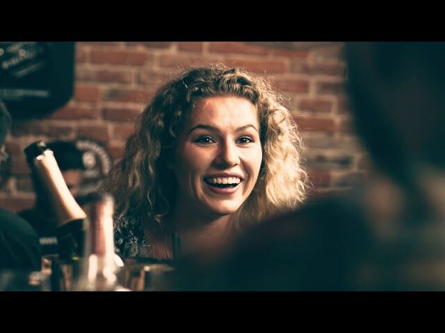 Korozja w mieście! RDZA to spójny koncept bazujący na amerykańskiej whiskey, rockowym klimacie i industrialnym wnętrzu.