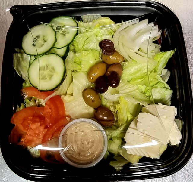 Nos salades peuvent se faire emporter
9€00 menus
Salade, boisson et une madeleine